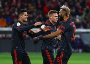 Bayern München sikrede sig avancement i DFB Pokalen, da de slog Bo Svenssons Mainz.