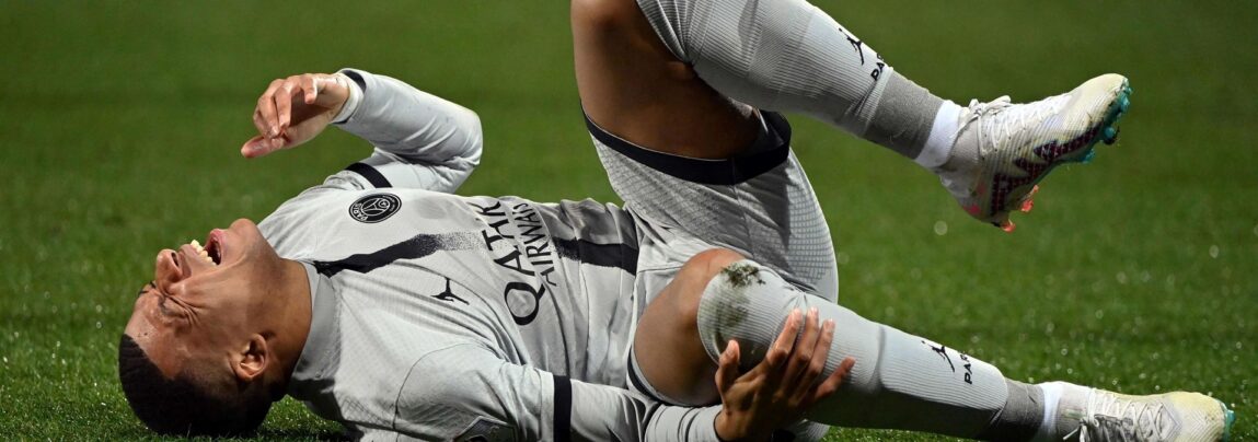 Kylian Mbappé sidder ude i tre uger med en skade.