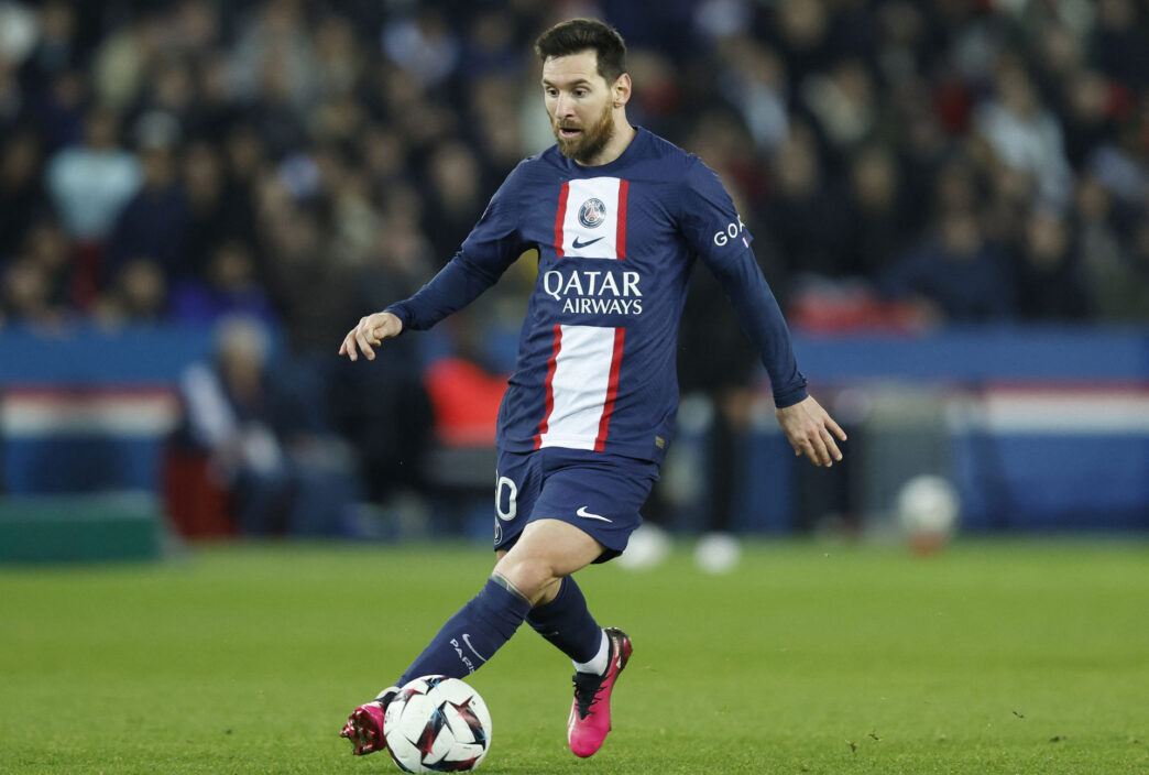 PSG bekræfter, at man arbejder på at forlænge aftalen med Lionel Messi.