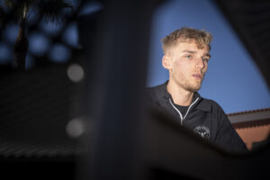 Gustav Isaksen har svært ved at forholde sig til de høje beløber, der florerer i forbindelse med rygterne om et salg.