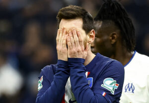 Lionel Messi skadet og misser Champions League-opgør mod FC Bayern München.