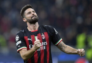 Olivier Giroud nærmer sig en ny aftale med AC Milan.