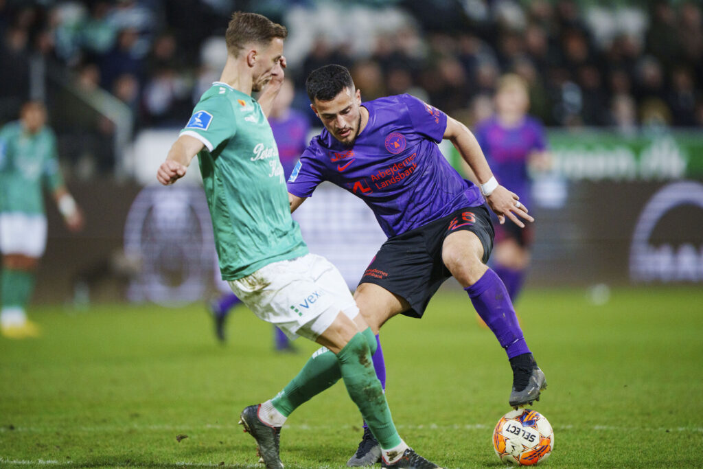Det bliver med Astrit Selmani helt på toppen, når FC Midtjylland møder Sporting returopgøret i Europa League.