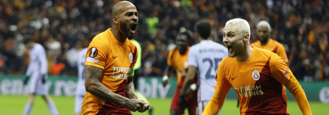 Victor Nelsson og tyrkiske Galatasaray slog lørdag Kasimpasa 1-0 og dermed fortsætter Istanbul-klubben sin voldsomme sejrsstime.