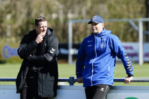 Selvom det danske landshold søndag tabte på udebane til upåagtede Kasakhstan, så vil DBU og fodbolddirektør Peter Møller gerne forlænge med landstræner Kasper hjulmand.