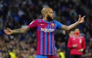 Dani Alves voldtægt, mest vindende fodboldspiller, Dani Alves fængsel, FC Barcelona, Juventus, PSG.