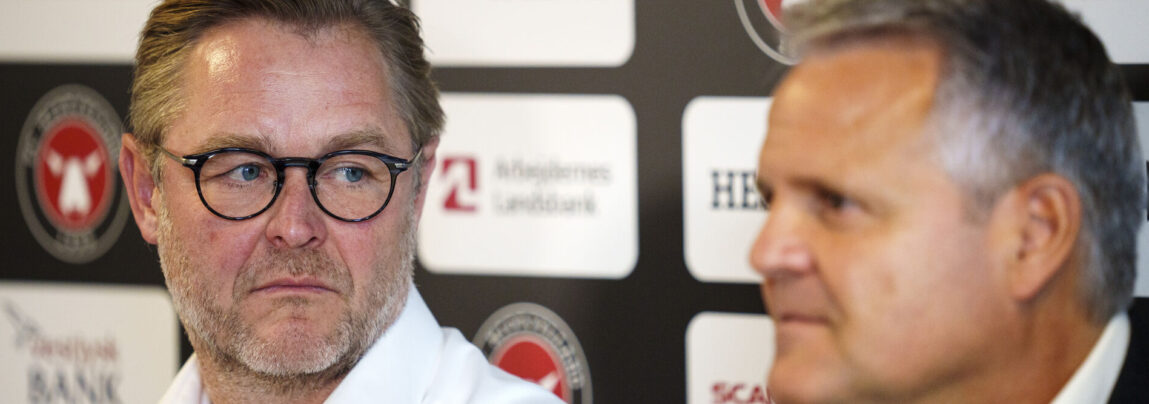 FCM-direktør Claus Steinlein fredede efter nederlaget til Lygngby cheftræner Albert Capellas, men alligevel var en fyring under opsejling.