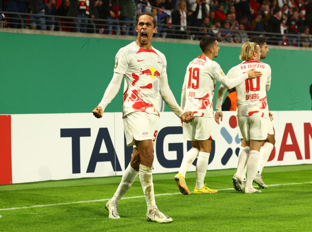 Den danske RB Leipzig-angriber Yussuf Poulsen vil ikke sidde på bænken hele tiden i sin klub. Så skal der ske en forandring.