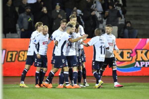 Superligaholdet AGF skal mandag aften på besøg hos lokalrivalerne fra Randers FC, og til den kamp må de blandt undvære Jelle Duin.