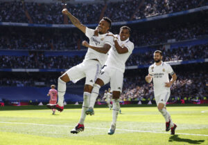 Efter to uafgjorte kampe i streg kom Real Madrid lørdag tilbage på sejrskurs, da de hjemme på Bernabeu slog Espanyol i LaLiga.