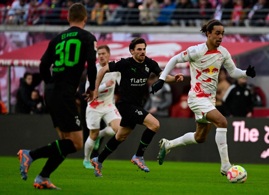 Se mål og highlights fra kampen i den tyske Bundesliga mellem RB Leipzig og Borussia Mönchengladbach, hvor Yussuf Poulsen leverede en assist.