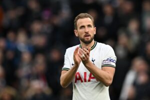 Manchester United vil købe Harry Kane for rekordbeløb.