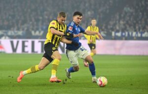Mål og highlights fra kampen i Bundesligaen mellem Schalke 04 og Dortmund - også kaldet Revierderbyet.