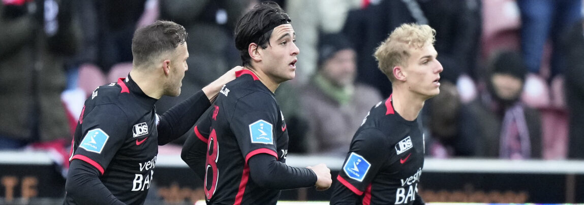 FC Midtjylland top seks Superligaen.