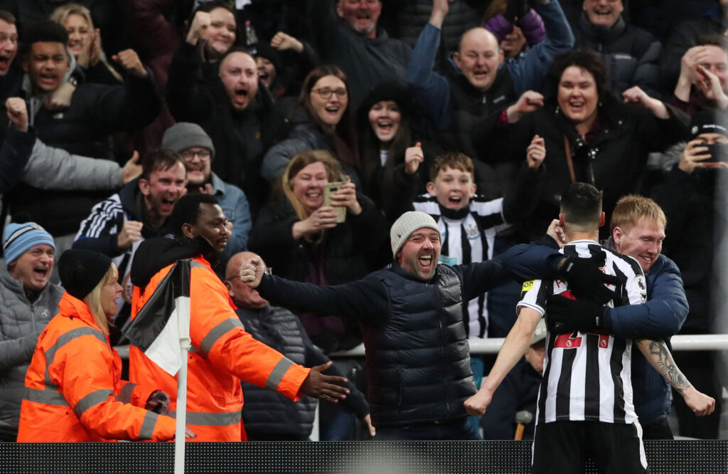 Almiron sikrede Newcastle sejren mod Wolves.