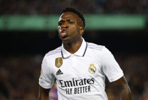 Real Madrid-brasilianeren Vinicius Junior har angiveligt afslået Real Madrids forslag om, at han får trøjenummer syv i klubben.