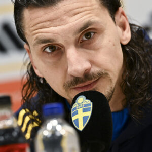 Zlatan Ibrahimovic gør comeback for Sverige.