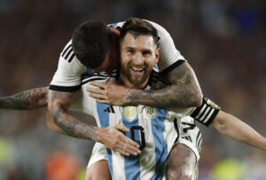 Argentina har valgt at omdøbe landsholdets træningsanlæg til 'Lionel Andrés Messi'.