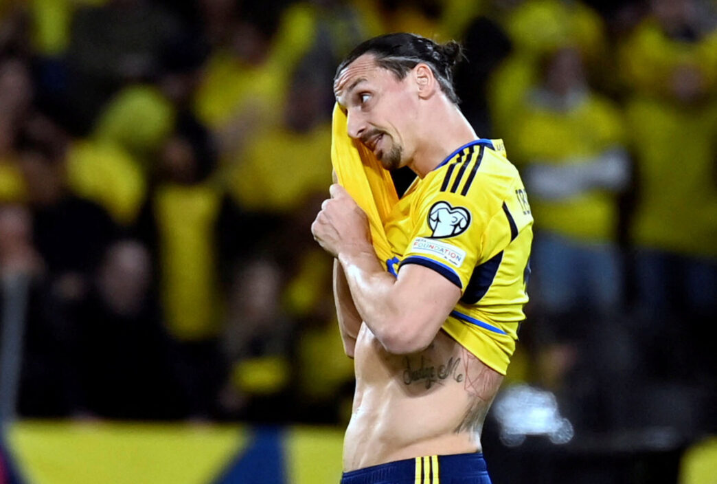 Den svenske superstjerne Zlatan Ibrahimovic er end ikke i den svenske landsholdstrup til landskampen mod Azerbaijan.