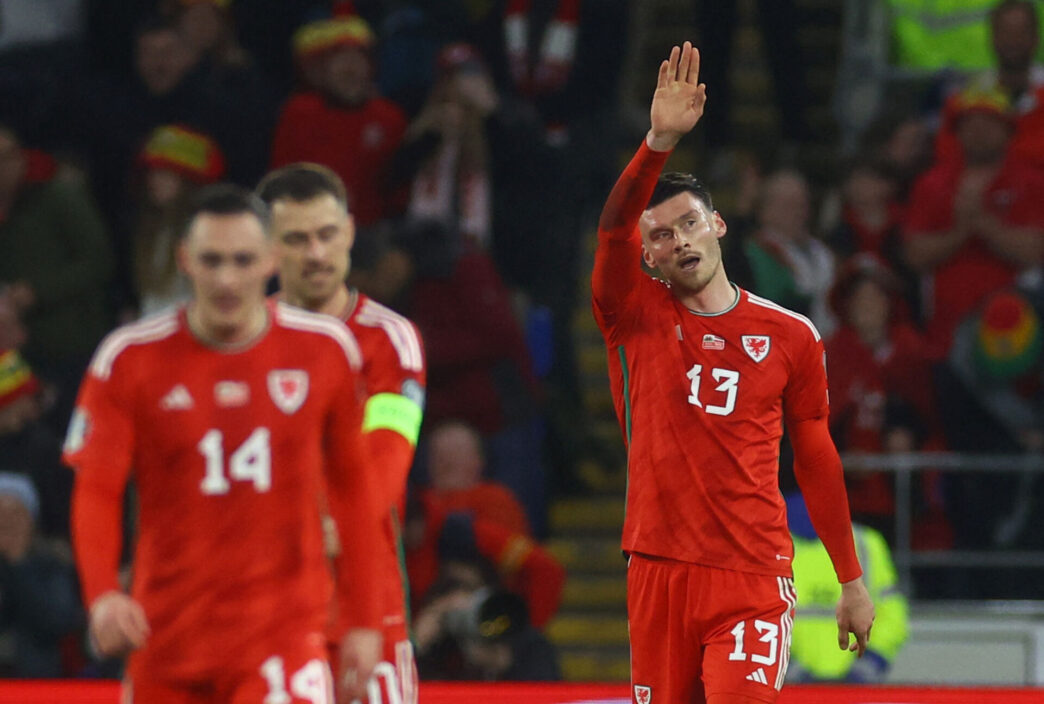 Gareth Bale tog afsked med Wales' landshold, inden holdet slog Estland i EM-kvalifikationen. Kroatien fik genrejsning mod Tyrkiet.