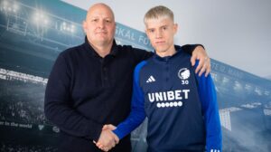 F.C. København har netop forlænget kontrakten med islandske Hakon Haraldsson, og det bringer glæde i ledelesen hos cheftræner og sportsdirektør.