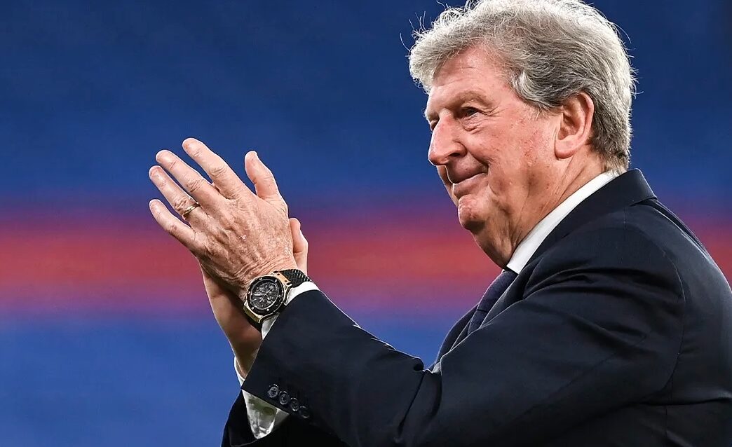 Premier League-klubben Crystal Palace har netop præsenteret klubbens tidligere manager Roy Hodgson som ny manager for resten af sæsoen.