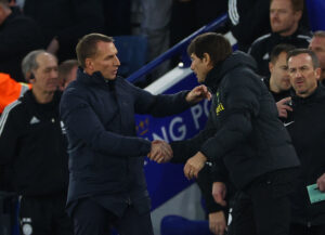 Antonio Conte er angiveligt i spil til det tomme managersæde i Chelsea.