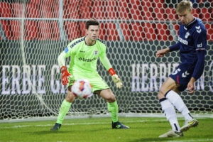 Jesper Hansen har det godt fysisk og føler han kan være med i Superligaen, og derfor har han forlænget med AGF.