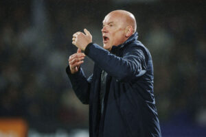 Uwe Rösler kræver en bedre præstation mod Brøndby, end da AGF vandt ude over Viborg.