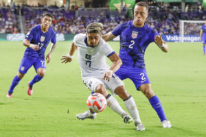 AC Milan har ikke tænkt sig at benytte sig af købsoptionen på FC Barcelonas Sergino Dest.