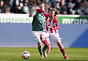 AaB-anfører Lucas Andersen garanterer, at han også er at finde i AaB, hvis de skulle ende med at ryke ned fra Superligaen.