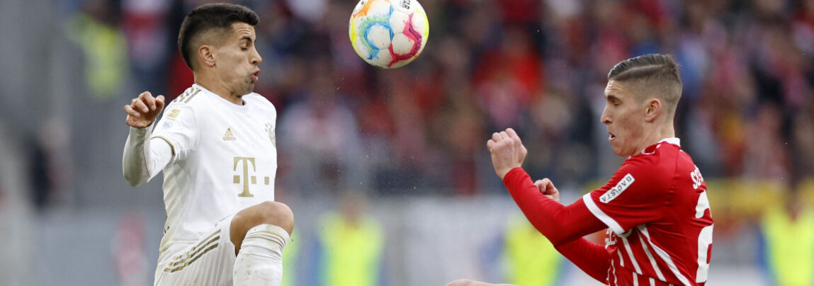 portugisiske Joao Cancelo er i denne sæson udlejet fra Manchester City til Bayern münchen, som står overfor hinanden i Champions League-kvartfinalen.