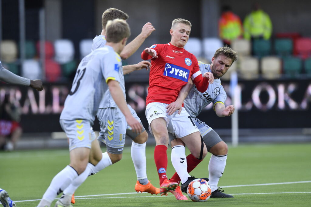Mål og highlights Silkeborg - Horsens, højdepunkter Superligaen.