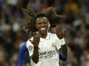 Real madrids brasilianske angriber, Vinicius Jr., har store roser til cheftræner Carlo Ancelotti, som han håber bliver brasiliansk landstræner.