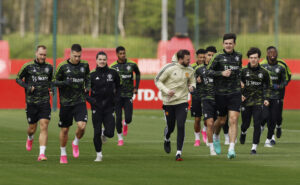 Manchester United-manager Erik ten Hag havde onsdag både Marcus Rashford, Luke Shaw og Marcel Sabitzer tilbage i træning.