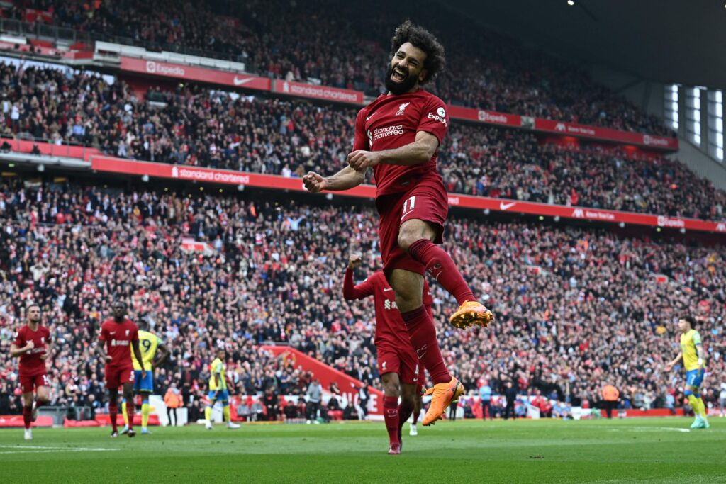 Mohammed Salah sikrer liverpool sejren med scoringen til 3-2 mod Nottingham Forest.
