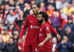Salah og Van Dijk side om side i Liverpool.