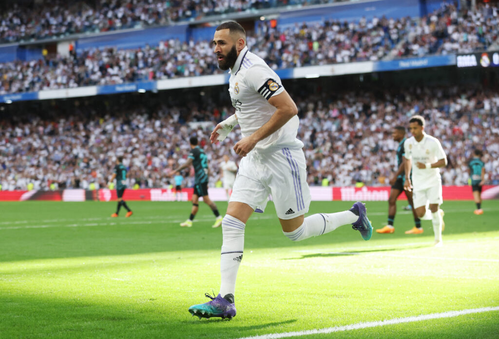 Karim Benzema lavede hattrick i Real Madrids sejr over Almeria.