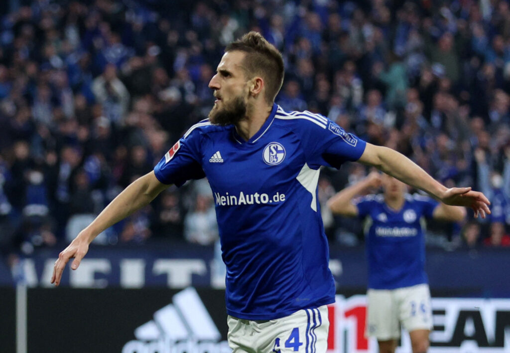 Den tidligere FC Midtjylland-spiller, Dominik Drexler, blev lørdag den helt store helt for Schalke 04, da de slog Jens Stage og Werder Bremen.