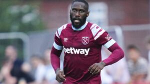 West Ham United FC har solgt Arthur Masuaku til tyrskiske Besiktas, som han i forvejen var lejet ud til.