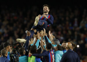 Legenden Gerard Pique får ingen La Liga medalje, selvom han var med i første halvdel af sæsonen - men det er der faktisk ingen Barcelona-spillere, der gør.