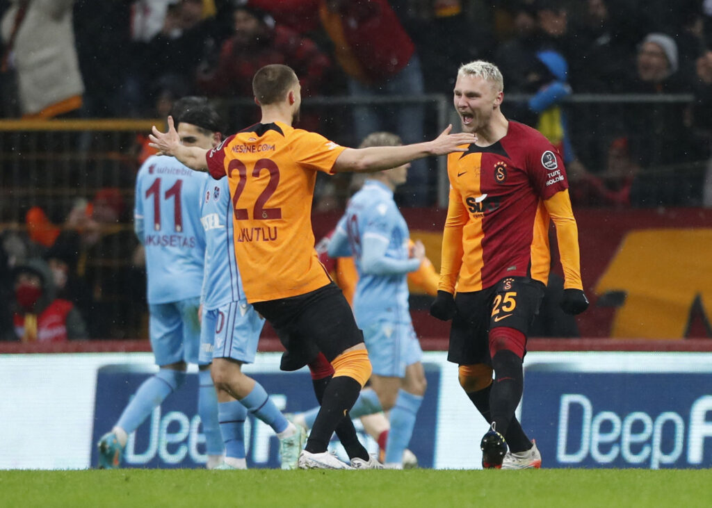 Victor Nelsson og Galatasaray er tyrkiske mestre