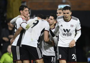 Tottenham er angiveligt ude efter Fulhams Manor Solomon.