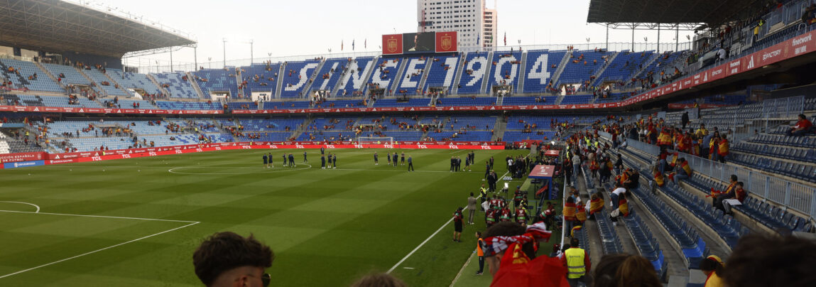 10 år efter deltagelsen i Champions League-kvartfinalen er Malaga officielt rykket ned i den tredjebedste række i Spanien.