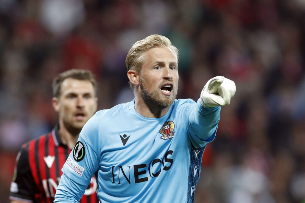 Kasper Schmeichel har gode erfaringer med Jim Ratcliffe og Ineos fra sin tid i Nice, og han håber de overtager Manchester United.