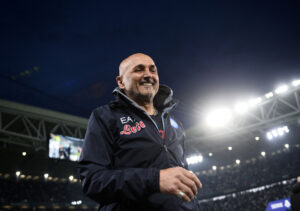 Napolis præsident, Aurelio De Laurentiis, har Luis Enrique på ønskelisten over potientielle managers, hvis Luciano Spalletti fratræder sin stilling hos de italienske mestre.