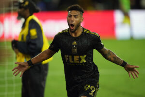 Mikael Uhre og Philadelphia Union tabte natten til onsdag til landsmændene fra LAFC i CONCACAF Champions League semifinalen.