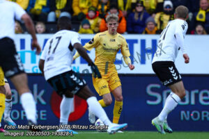 Albert Grønbæk forlænger i Bodø/Glimt.