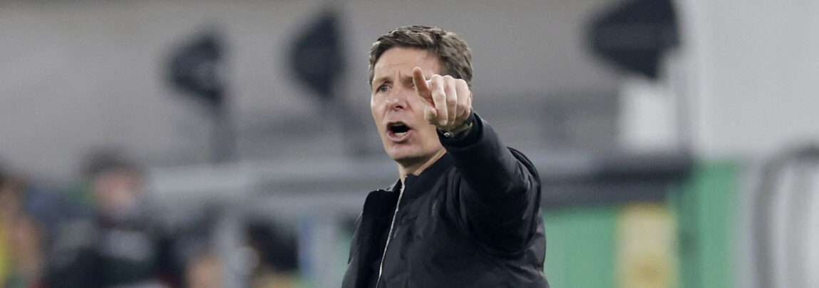 Bundesliga-klubben Eintracht Frankfurt har offentliggjort, at Jesper Lindstrøm skal have ny træner til sommer.