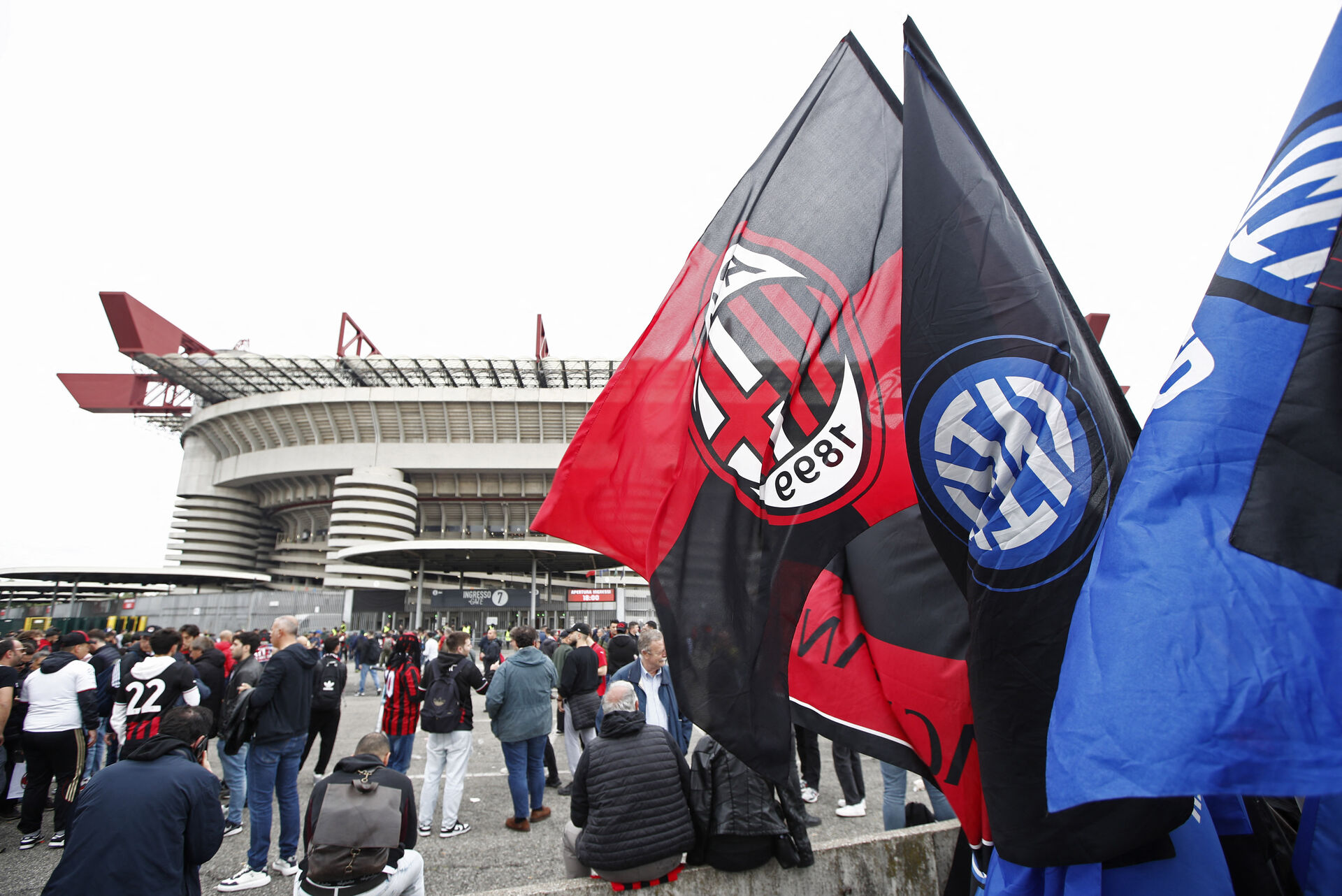 gullig arsenal frakobling Milano-derbyet venter: Men hvorfor deler AC Milan og Inter stadion? - Campo